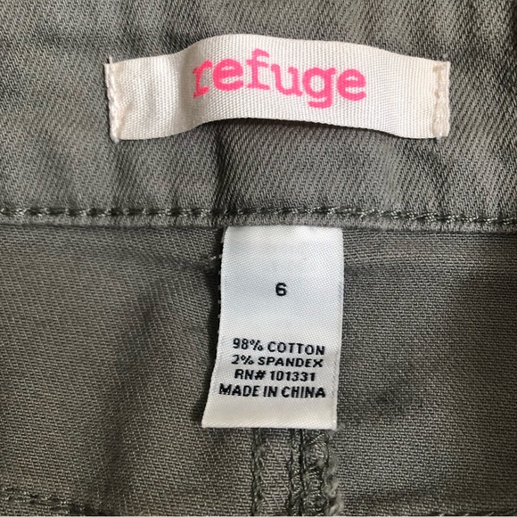 Cargo Green Distressed Shorts Size 6 - Picture 6 of 6